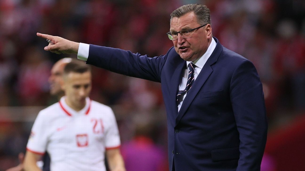 La selección polaca destituye a su entrenador