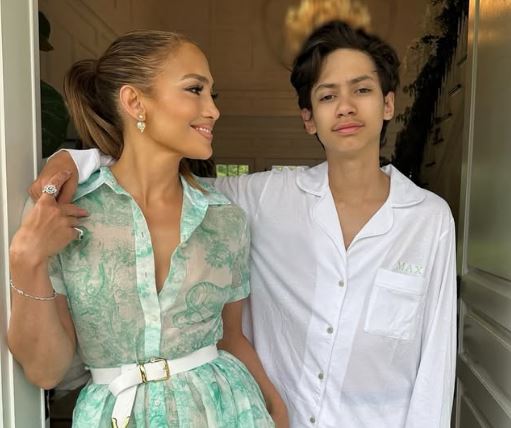 Todos hablan de Emme, la hija de Jennifer López pero qué dice la diva de su discreto Max