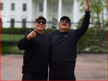 Poncho Zuleta impregnó de vallenato los alrededores de la Casa Blanca