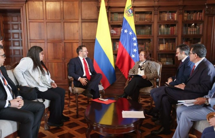 Canciller Gil enfatizó en Colombia la importancia de potenciar la Zona Económica Binacional