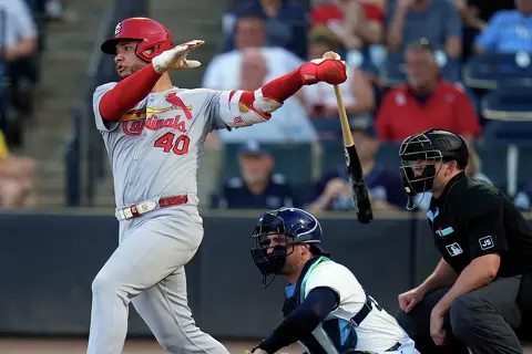 Wilson Contreras conectó su jonrón 170 de por vida y superó a Ramón Hernández