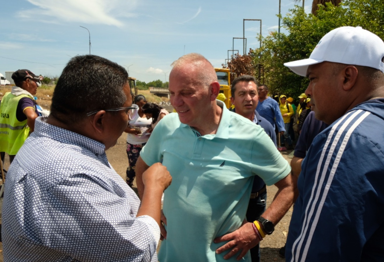 Di Martino: “Atendemos la emergencia previa a mi juramentación en la Alcaldía de Maracaibo