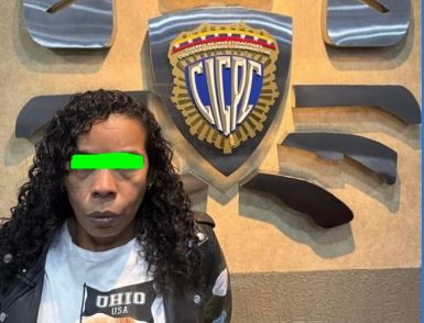 Detenida e imputada por el MP mujer que asesinó a tres adultos mayores junto a su pareja para robarlos