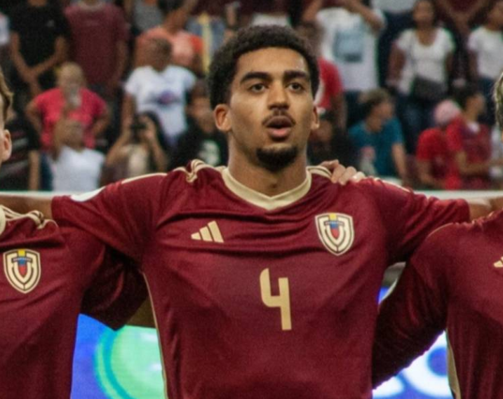 El vinotinto Yiandro Raap es inscrito por el PSV Eindhoven para disputar la Champions