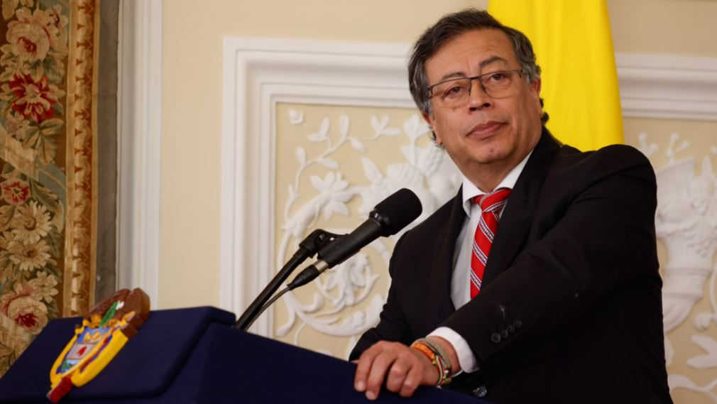 Petro llamó a convocar el Consejo de Seguridad de la ONU tras las fuertes explosiones registradas en Venezuela
