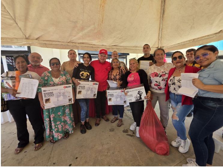 Alcaldía de Mara impulsa el emprendimiento con la entrega de nuevos microcréditos
