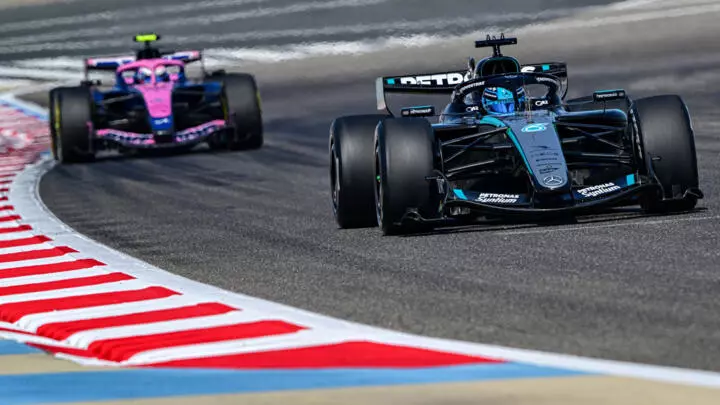 Mercedes resurge en Bahréin: Antonelli y Russell dominan la jornada de sesión en la F1