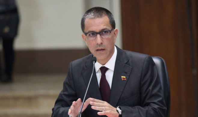 Arreaza ofreció el último balance de la Ley de Amnistía: Siete mil 461 solicitudes y más de 4.000 personas beneficiadas con libertad plena