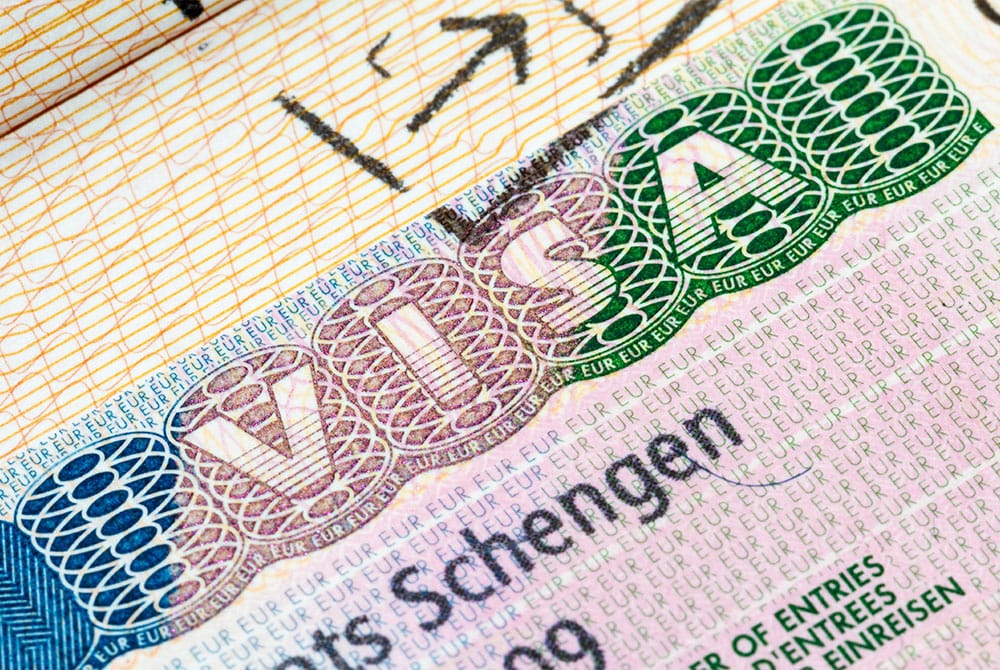 Visa de estudiante en España: la guía completa para venezolanos que quieren vivir y estudiar en Europa