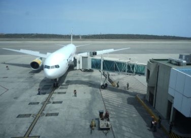 Arriban al Aeropuerto de Maiquetía 171 venezolanos en nuevo vuelo de repatriación