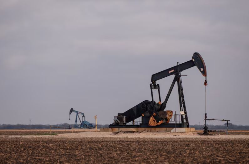 Precio del petróleo vuelve a dispararse y marca un nuevo récord