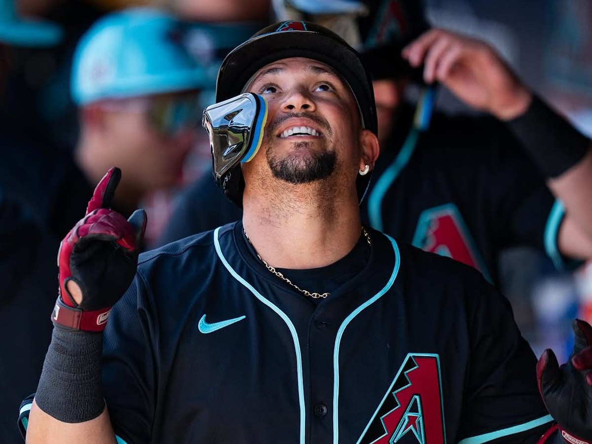 ¡Marca histórica! Ildemaro Vargas eleva a 26 su racha de juegos con hit e iguala récord venezolano en las Grandes Ligas
