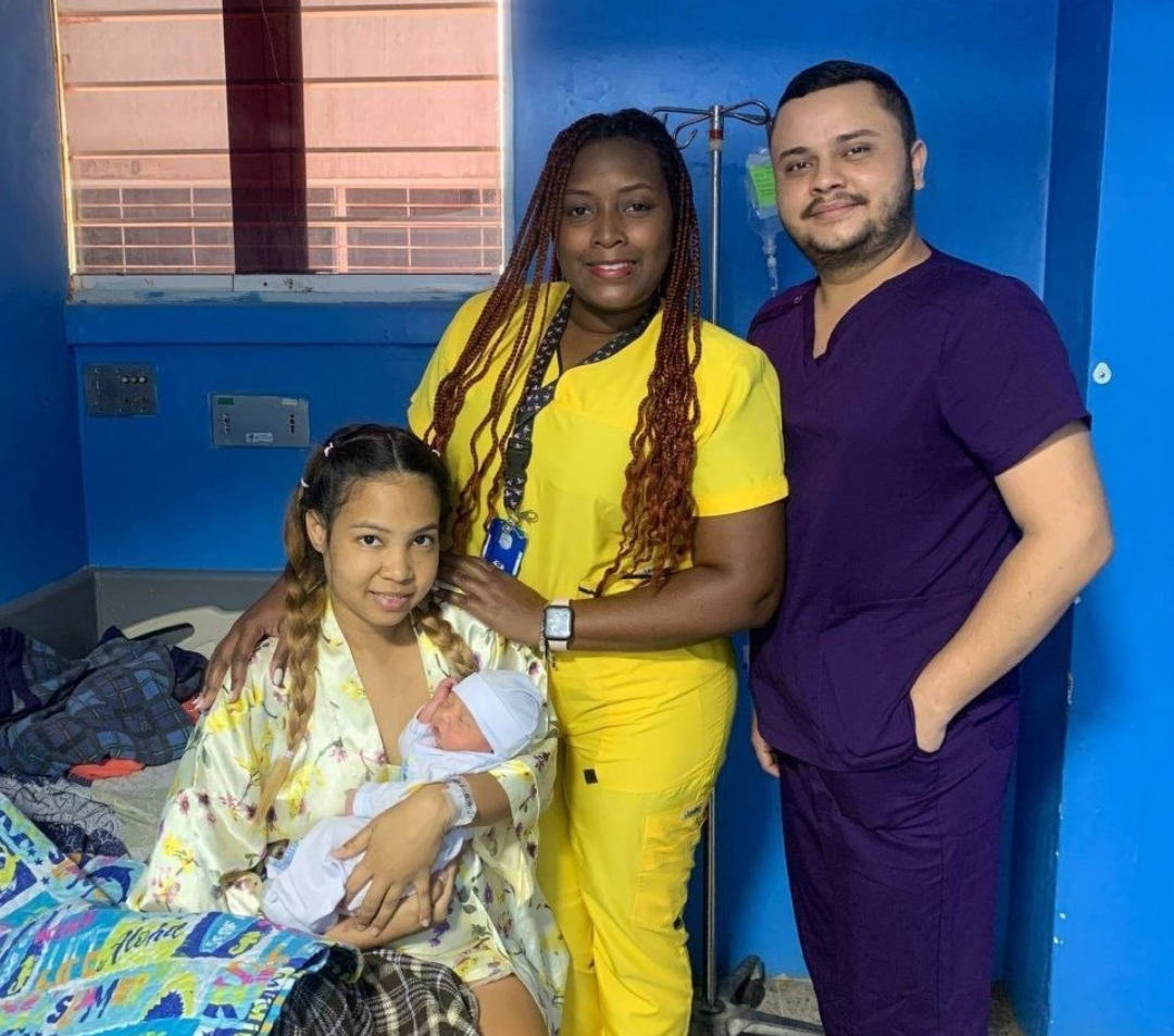 Milagro en el Hospital Noriega Trigo: Médicos logran salvar a un bebé desarrollado fuera del útero